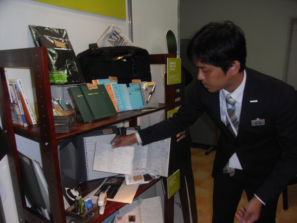コクヨS＆Ｔリテールメッセ2010から、35歳男性ビジネスマンを設定した商品と売場提案
