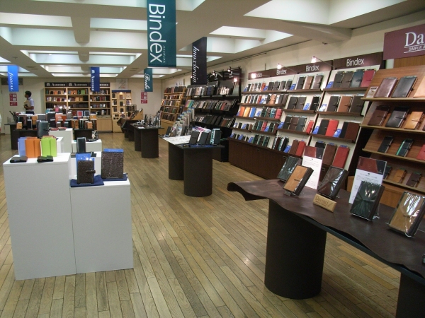 システム手帳売場　9階