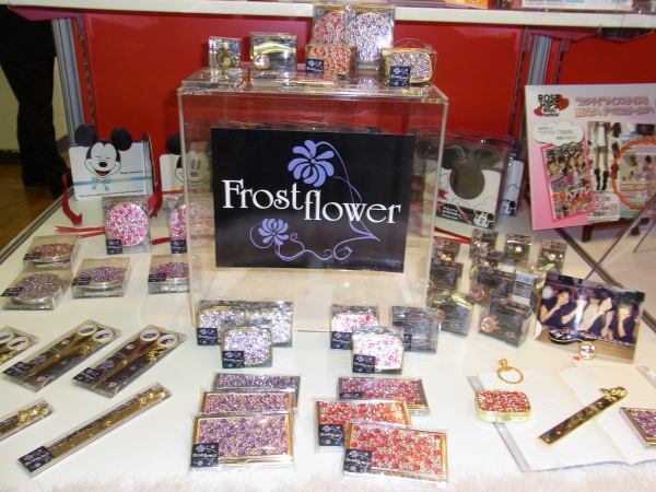 ＯＬターゲットのウーマン雑貨、フロストフラワーシリーズ　ナカバヤシの多角化、多彩化が止まらない