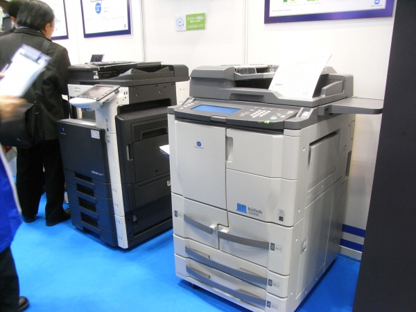 製品ライフサイクルでCO2排出量を最大で約58％削減した新製品　再生型複合機「bizhub(ビズハブ)750RM」　　コニカミノルタビジネスソリューションズ