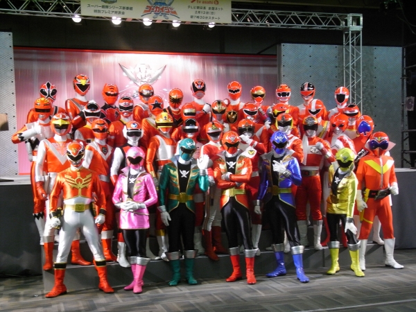 あなたの思い出のヒーローはどの戦隊？これで年代がわかりますよ