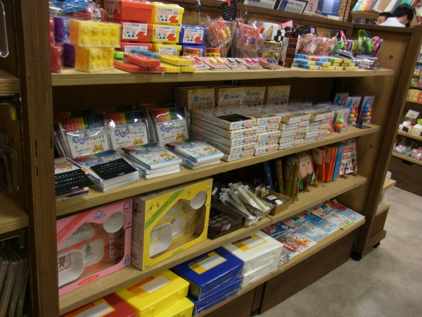 予想以上におしゃれな学童文具が売れています！