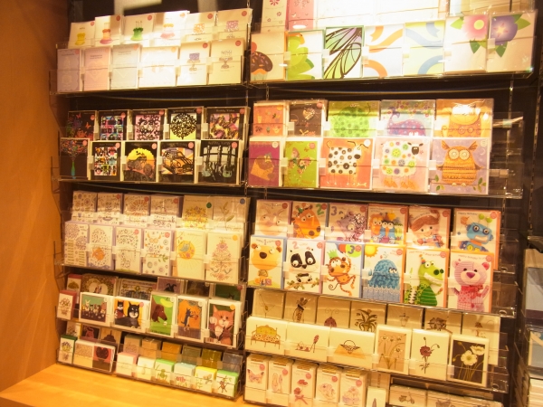 直輸入カードも充実