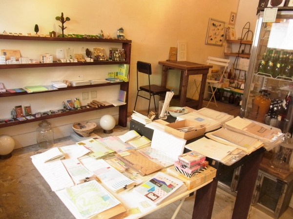 「しるすもの文房具展」　カフェ gallery芝生