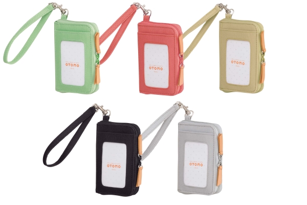 パス＆カードホルダー