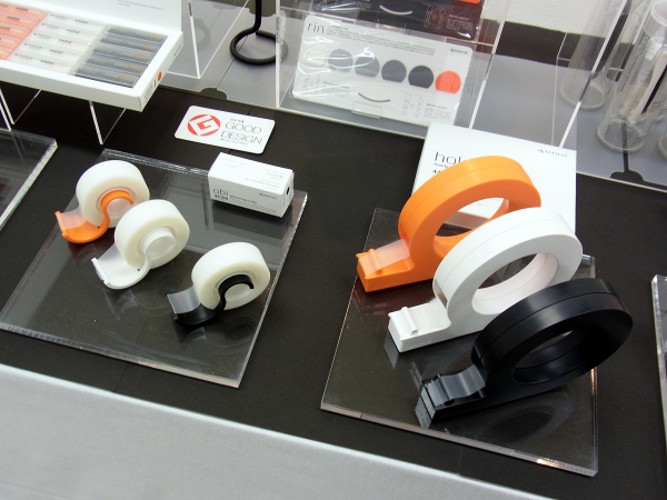 テープのカタチをそのままに、ミニマルテープカッター「obi」、スタンダードなテープカッター「holo」　メタフィス