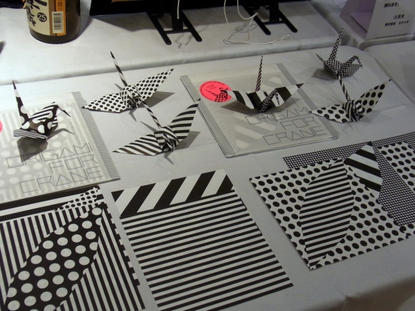 折ったものインテリアにもマッチ「ＯＲＩＧＡＭＩ　for ＣＲＡＮＥ」　　ＮＡＣＡＭＵＲＡ　
