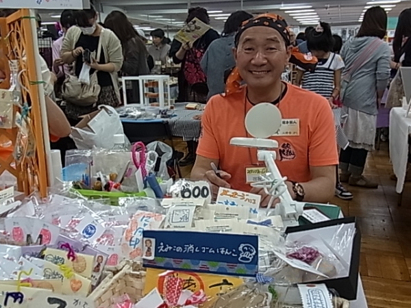 紙の中に、はんこで心を込めたメッセージを　紙手紙人・チームがくさん