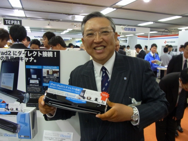 宮本社長イチオシ、iｐad、iｐad2にダイレクト接続、簡単にデータ転送「スキャミル」キングジム