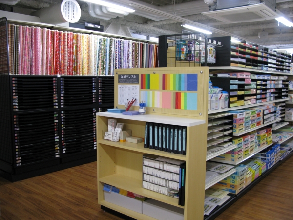 5階　クラフト用品・アルバム・学童用品