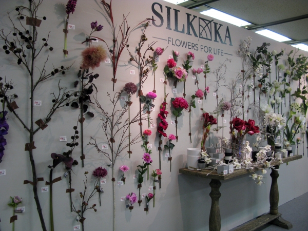 オランダの感性が詰まった花材　　ＳＩＬＫ－ＫＡ社製　
