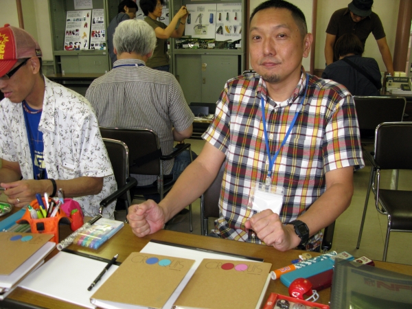今回の対面試筆シリーズは、大人の落書き帳を堪能できる、マルマンのクロッキーブックとニーモシネ。