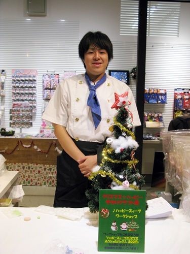 ハッピースィーツを使ったクリスマス限定クラフト作り、お待ちしてます！　デビカ