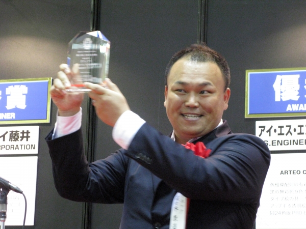 「小さな子ども達でも、簡単に使える鉛筆削りを作って欲しいという要望を受け開発した」と、佐々木社長