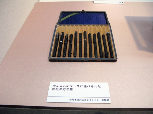 初期の国産万年筆メーカーとして知られているものに、スワン、オリバー、サンエンスなどがある