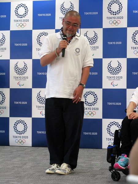 終始、照れっぱなしの野老さん。人柄が伝わるよ。