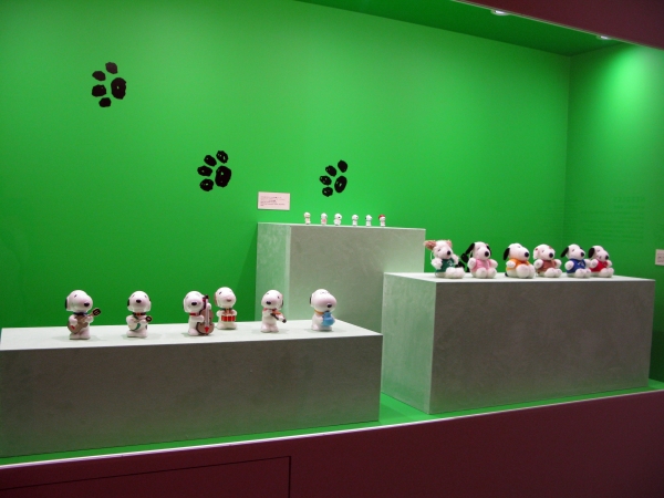 スヌーピーのヴィンテージグッズ約100点