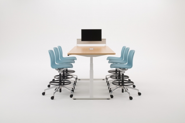 新製品　コミュケーションのスタイルを変化させる上下昇降テーブル「ＯＰＥＲＮＡ（オペルナ）」