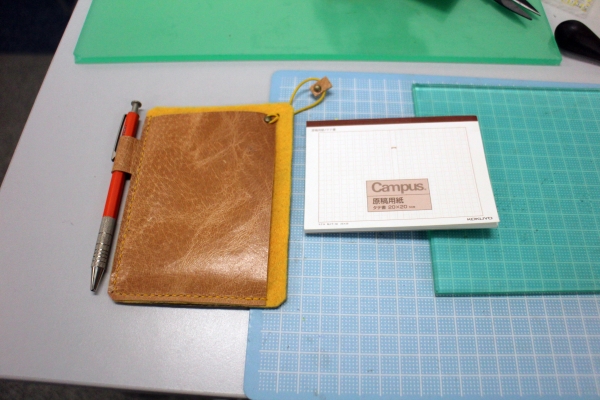 縦型、横型メモ、薄型だけどロディアNO.11だって入っちゃう「本革のA7メモジョッターをつくろう」＆B