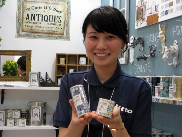 お部屋の壁や家具に貼ってインテリアデコレーションを気軽に楽しめる「decolfa」ニトムズ