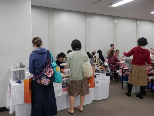 別会場では5社が体験イベント