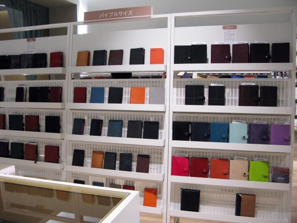 カラフルバリエーションも豊富