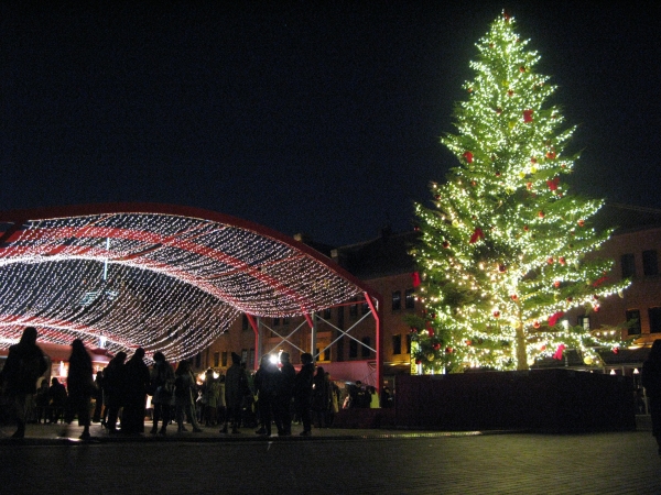 赤レンガ倉庫のクリスマスイルミネーション