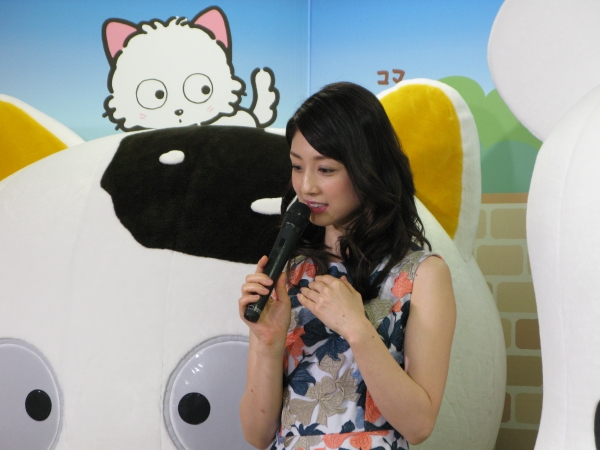 「実はわたし、タマと同級生の35歳なんです」とゆうこり衝撃の告白に、えっ！、と　ざわつく会場