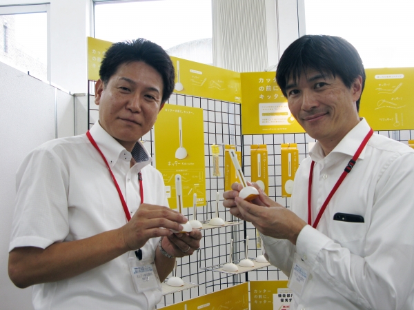 第27回日本文具大賞2018「機能部門」グランプリ受賞　子ども用カッター「キッター」オルファ