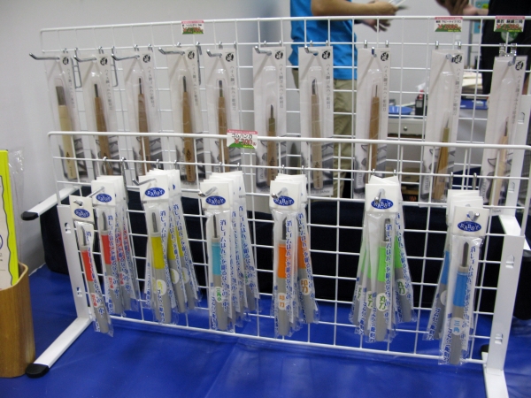 初心者から上級者まで使いやすい彫刻刀「ゴムハン彫刻刀」「匠シリーズ」道刃物工業