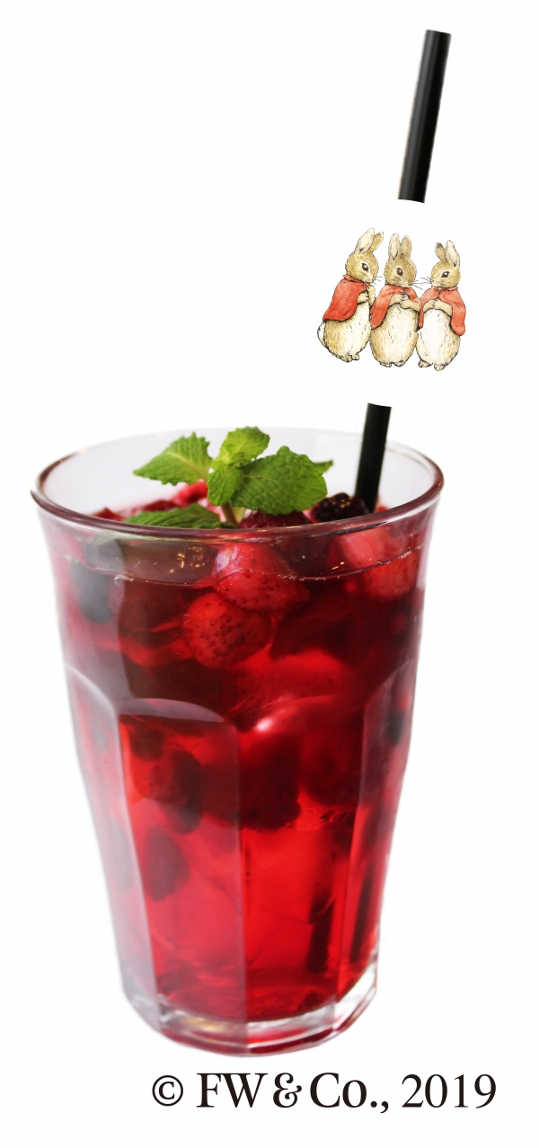 森の黒イチゴアイスティー