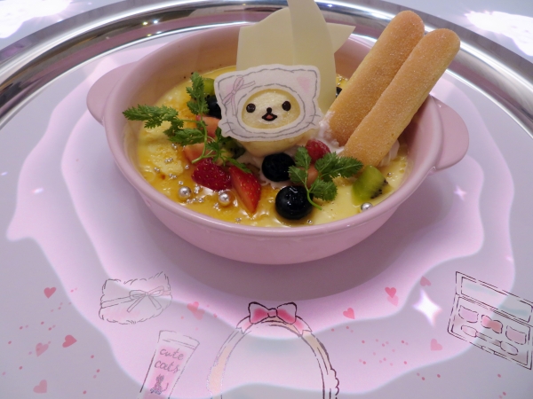 Dessertは、お好きなものを一つ選んでください。「クレームブリュレと魔法の鏡 （12/21～1/19 までの提供）」 