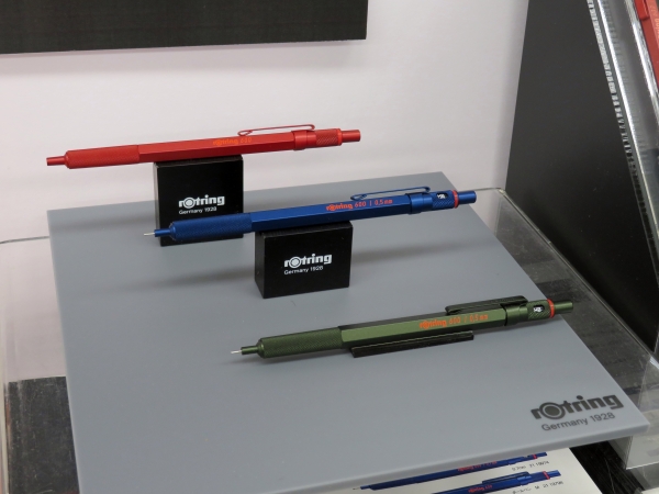 メカニカルペンシル「rotring600」マダーレッド・アイアンブルー・カモフラージュグリン