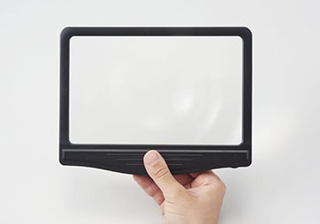 「ライト付き拡大鏡」