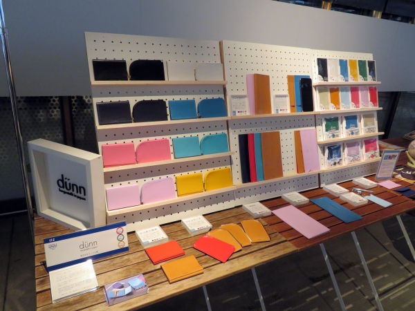 FRATに合わせたとっておきの新商品です。ぜひご注目ください！Made in japan【ほぼ名刺サイズ・上質な本革、薄さ0.5mm】忘れようがない極小レザー名刺入れ「MUZOSA CARDRIDGE」予約販売開始！ 　dunn