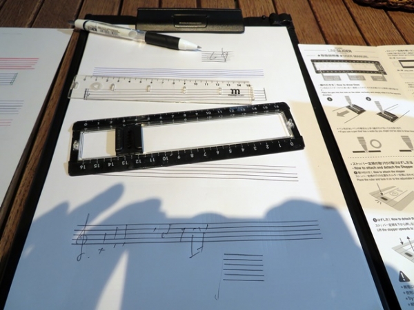 スライダーを動かして線を引く！五線譜が引ける　「ラインスライダー」momiji music