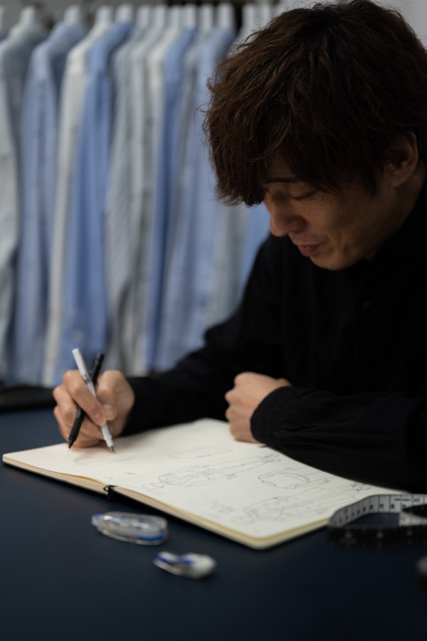 安藤大春氏