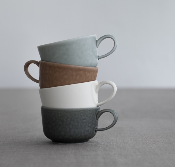 出展企業（一部）＜食器・生活雑貨＞ yumiko iihoshi porcelain