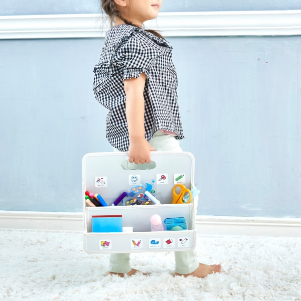 ハンドルがあるので、お子さまの持ち運びも容易に