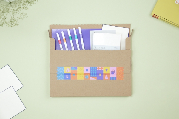 『Lakit』で届くキット イメージ　（キットに含まれるものは、箱およびその中に収納されている道具のみとなります）