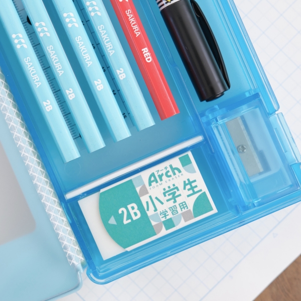 ペンケースに入りやすい