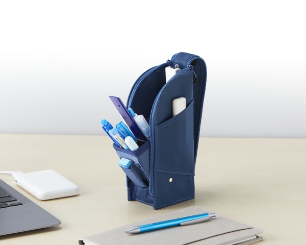 省スペースなスタンドタイプでテレワークや学習に最適