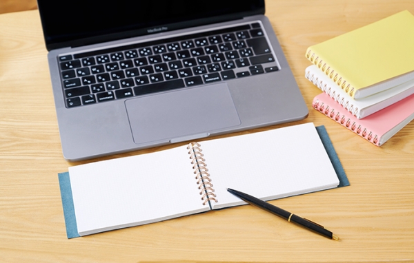 2.【東急ハンズ限定】マルマン セプトクルールノート リモートサイズ 726円