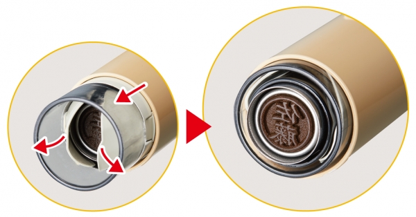 ・なつ印動作の際、自然に開閉するウィングシャッター機構！
