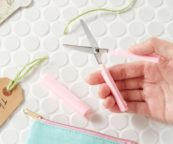 スティック型携帯文具 STICKYLEシリーズ はさみ他　全7種　各2～4色 価格：各473～990円