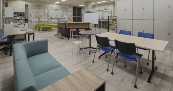 ① 業務や打ち合わせの内容に応じて選べるワークスペース