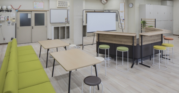 ③ 学校と社会をつなぐHUBとしての役割