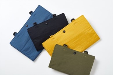 ・プライベートでも仕事でも使いやすい落ち着いたカラーリング