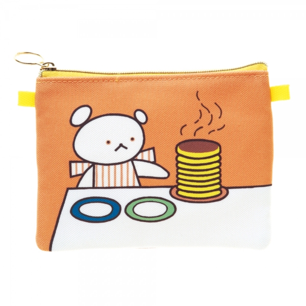  【ティッシュポーチ】(ホットケーキ) ティシュをサッと取り出せるポーチです。サイドのループに、お好みのひもを通せばサコッシュに！  同素材で、もう少し大きいフラットポーチもあります。