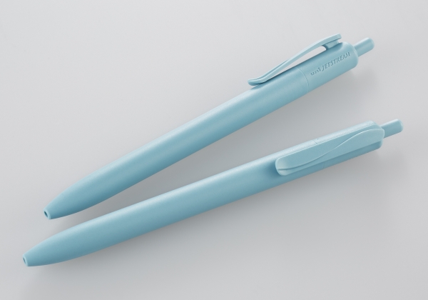 新開発ポストコンシューマープラスチックでできたボールペン 『ジェットストリーム 海洋プラスチック』